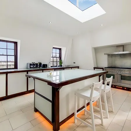 The Chesham Residences