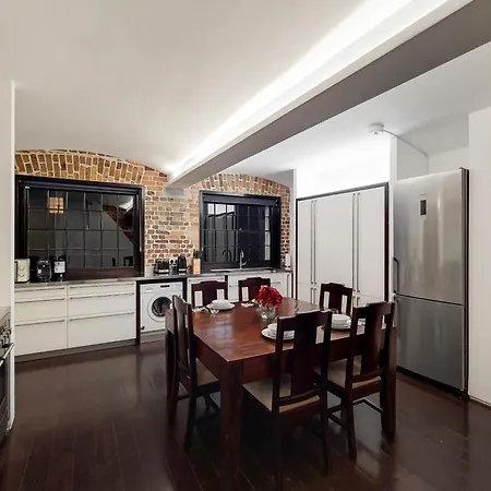 The Chesham Residences Apartment *