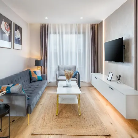 Two-bedroom Flat Near Wembley, London