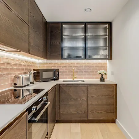 Khayat Homes - The Lord - One Bed Luxury Apartment