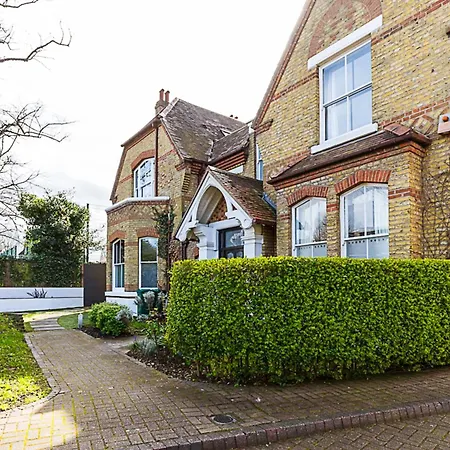 Woodlawn Manor House Holiday home *