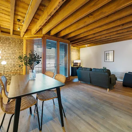Canary Wharf - Converted Warehouse * Londres