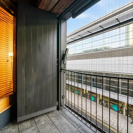 Canary Wharf - Converted Warehouse Apartamento