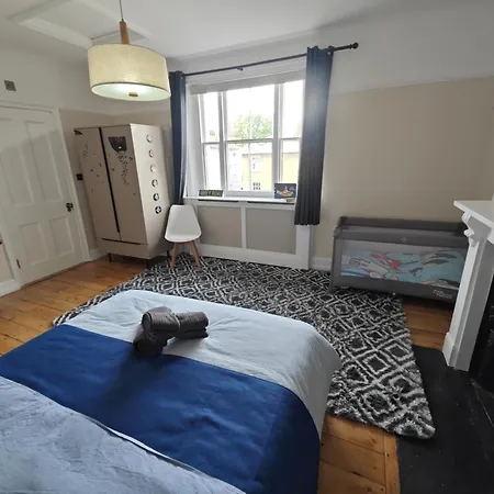 Stunning 4 Bedroom Flat In Regent's Park - Abbey Rd Holiday home London