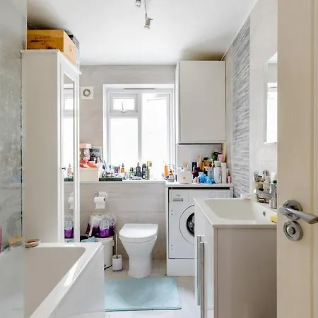 A Lovely And Comfortable Flat In South London Thornton Heath