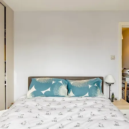 A Lovely And Comfortable Flat In South London Apartment *