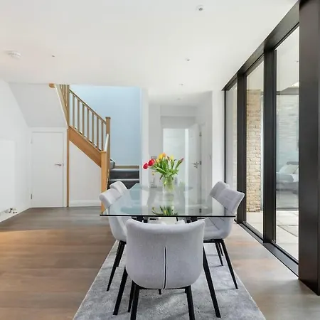 Modern House In South Kensington Apartment *