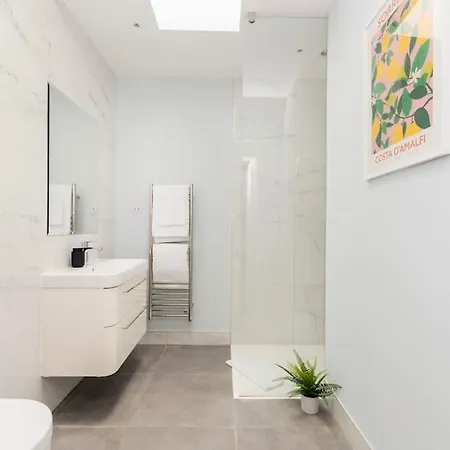 Apartment Modern House In South Kensington *