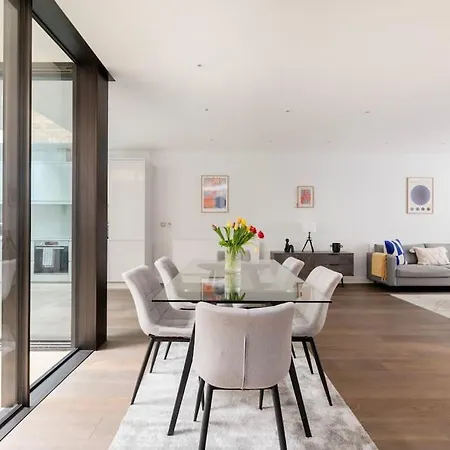 Modern House In South Kensington Apartment *