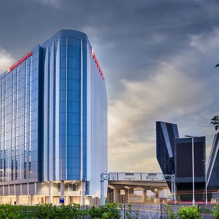 Hilton Garden London Heathrow Terminal 2 And 3 Szálloda 4*