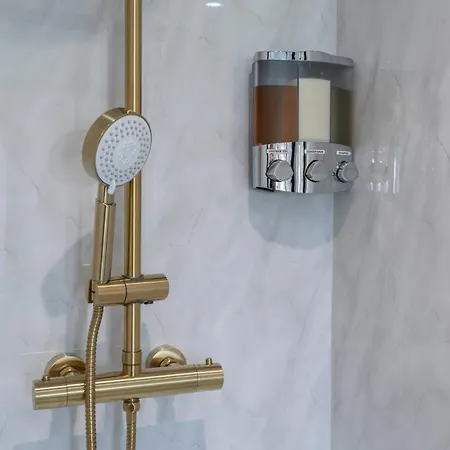 Apartment Brand New The Palms: Luxury Family
