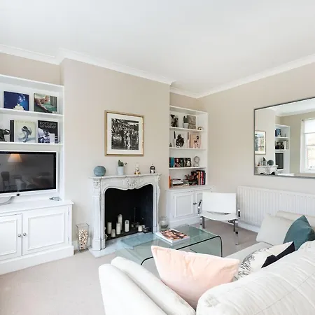 Ivy Parson's Pro-managed Daire