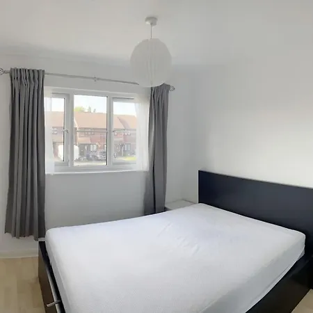 Colliers Wood 1 Bed South London Short Appartement *