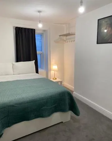 Lord Merit Guest In King's Cross St Pancras Guest house