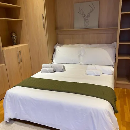 Cozy Nest In Apartment *