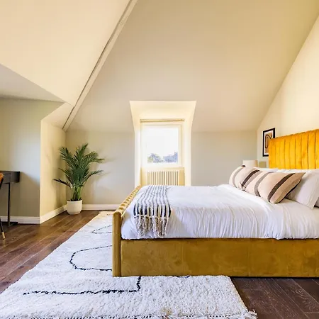 Beautiful Large Luxury In London Sidcup