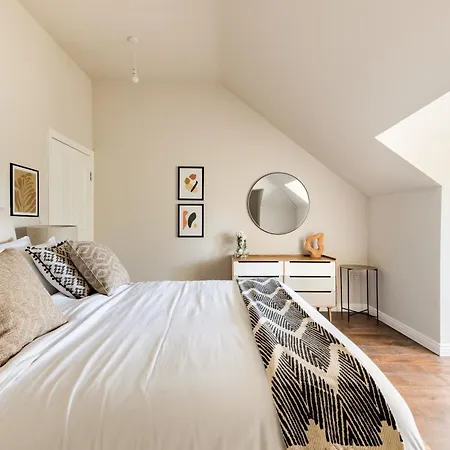 Holiday home Beautiful Large Luxury In London Sidcup