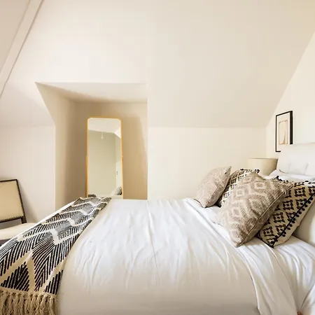 Beautiful Large Luxury In London Holiday home