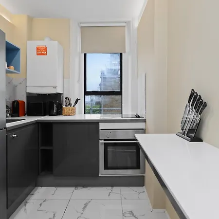 Apartment Unique 1 Bedroom Flat