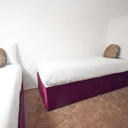 Hotel Pembridge Palace 3*