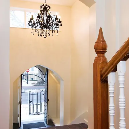 Apartment St House Serviced By Concept London