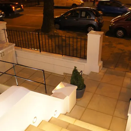 Hotel Sapphire London