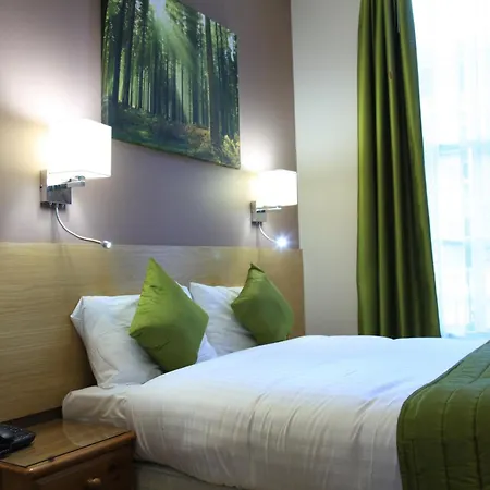 Hotel Sheriff 3*