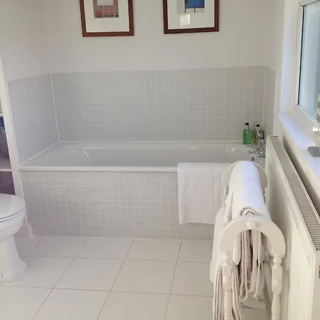 Teddington Bed & Breakfast