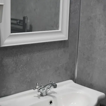 Apartment Exquisite #4