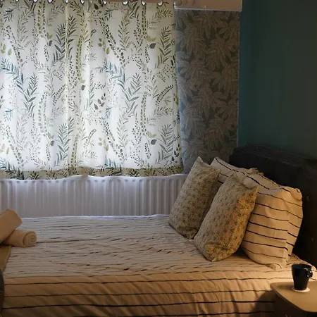Apartment Exquisite #4 London