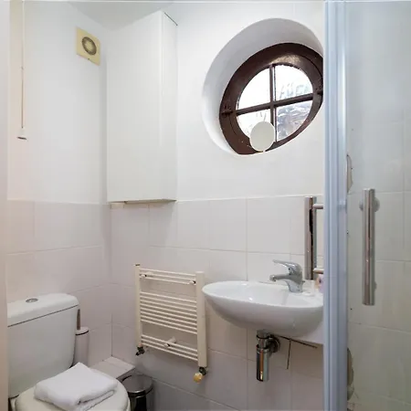 Guest house Guestready - 4br In Surrey Quays Canada Water