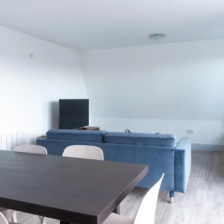 Newly Refurbished 2 Bed With Fantastic View London