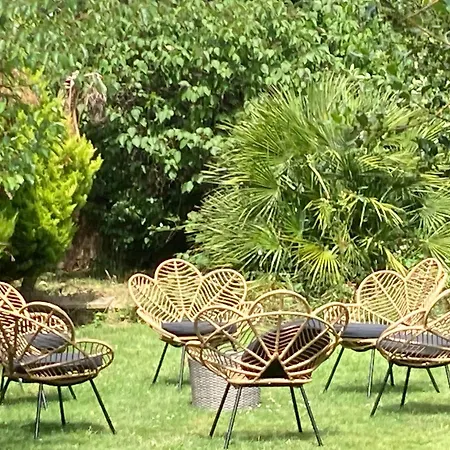 Holiday home Highfield With Free Parkings, Surbiton, Kingston Upon Thames, Surrey, Greater London , Uk