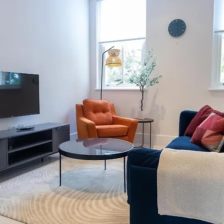 Premier Near Camden Markets Very Close To Tube Stations By Sojo