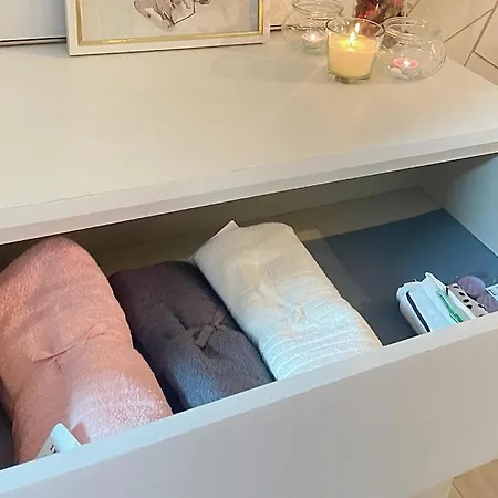 Happy Place With Kitchenette- Female Only Londres