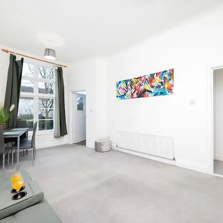 Apartamento Spacious Minimalist 1br Flat In Londres