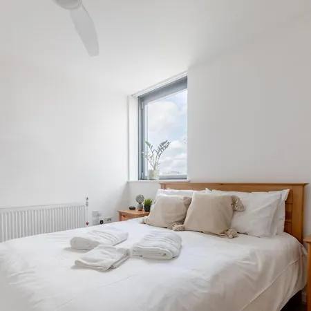 Apartment Funky 1bd High-rise Flat Wcity Views Angel!