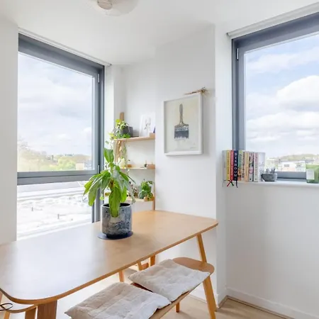 Apartment Funky 1bd High-rise Flat Wcity Views Angel!