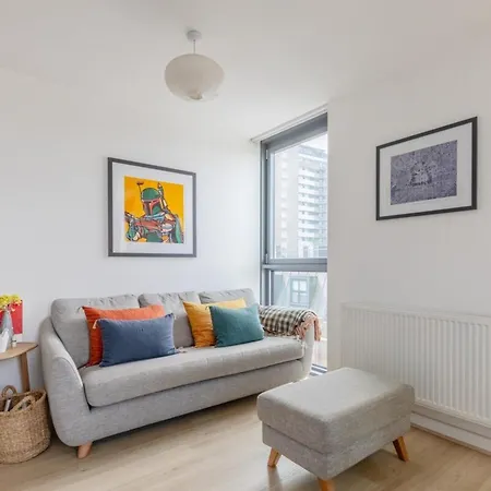 Apartment Funky 1bd High-rise Flat Wcity Views Angel! *