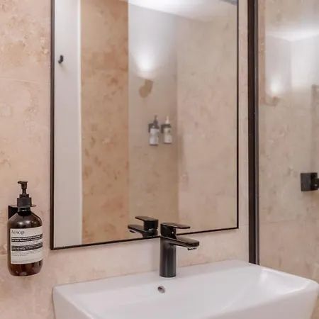 Apartment Chic 1bd Maisonette Whot Tub King's Cross!