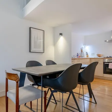 Apartment Chic 1bd Maisonette Whot Tub King's Cross! *