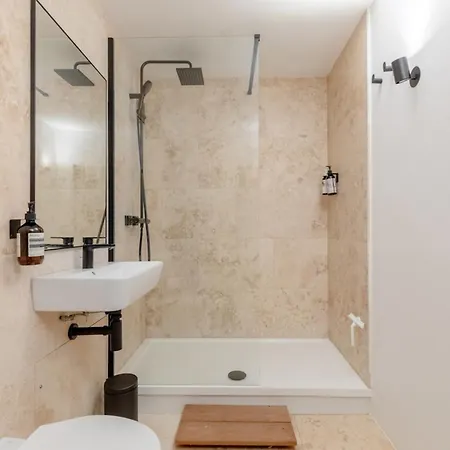 Chic 1bd Maisonette Whot Tub King's Cross! * London