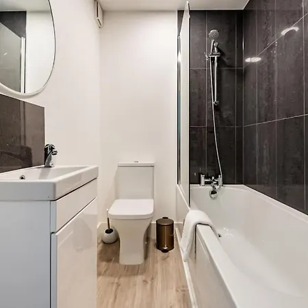 2bd Mews House, Wanstead