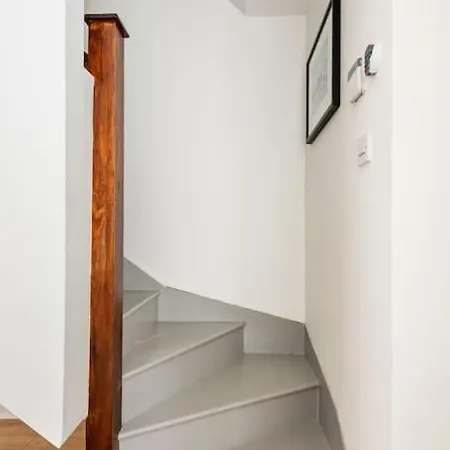 2bd Mews House, Wanstead * London