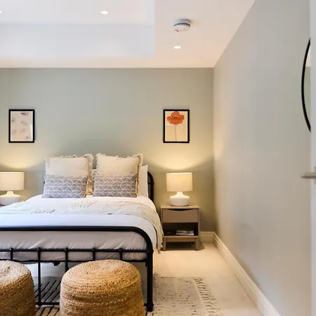 Apartment The Regent's Park Scenery - Spacious 3bdr House W/ Garden And Study London