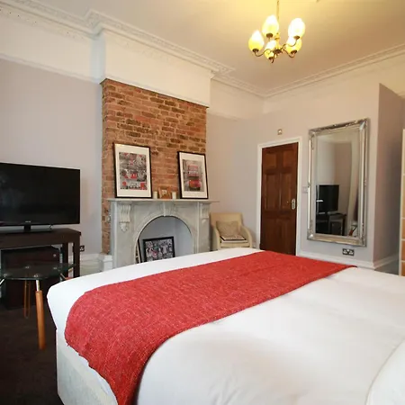 Hotel Manor House London 2*
