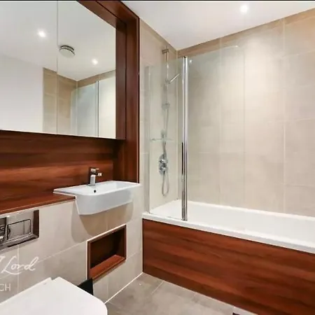 Cosy Near O2 London