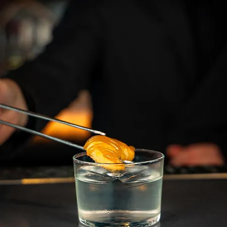 伦敦塔希尔顿逸林酒店 4*