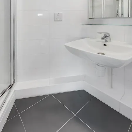 Contemporary At Chapter White In Apartment