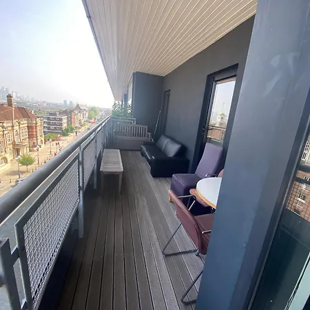 Apartment Penthouse In Battersea Amazing Views Of *